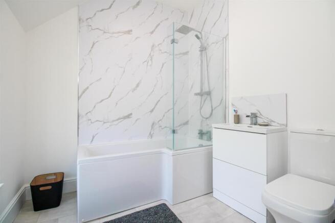 2 bed Cottage for sale Image 10