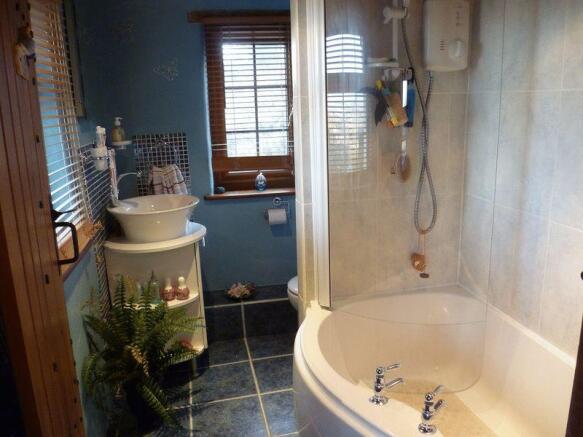 Photo 6