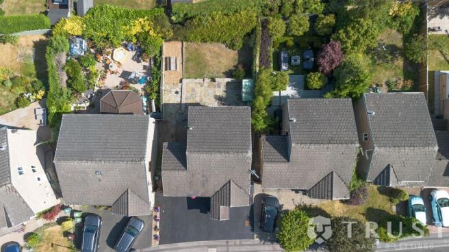 3 bed Detached for sale Image 3
