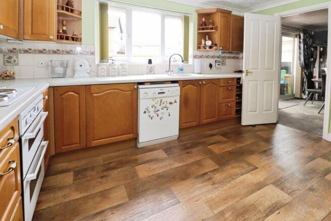 Barrell Close Frating