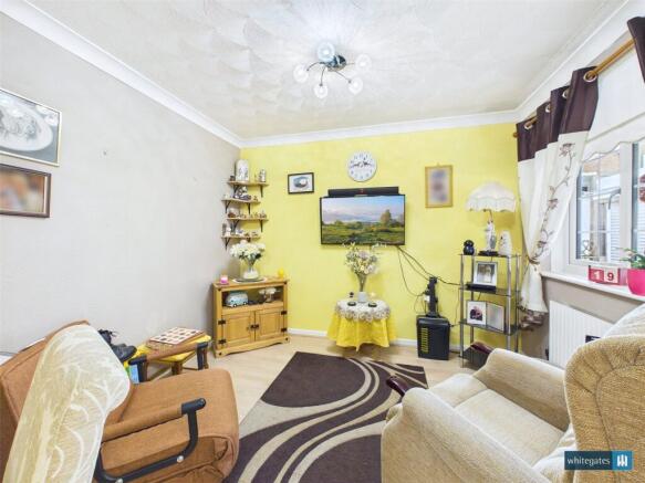 3 bed Bungalow for sale Image 9