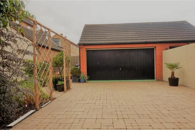 Double Garage