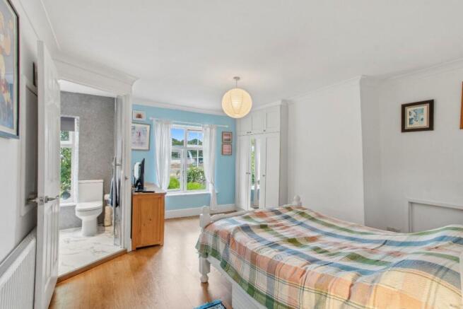 2 bed Semi-Detached for sale Image 9