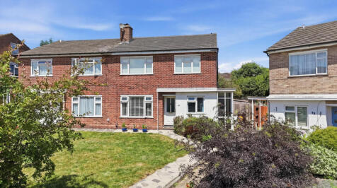 Heathfield, London, E4