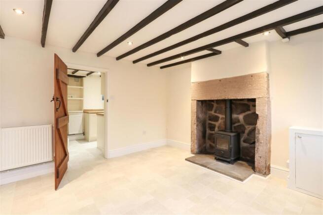 Living Room.jpg