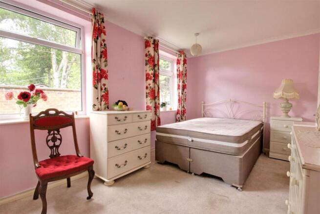 1 bed Apartment for sale Image 4