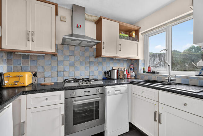 Lalande Close, Wokingham, RG41 photo 4
