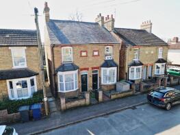 8, Shaftesbury Avenue, St. Neots PE19 1JY