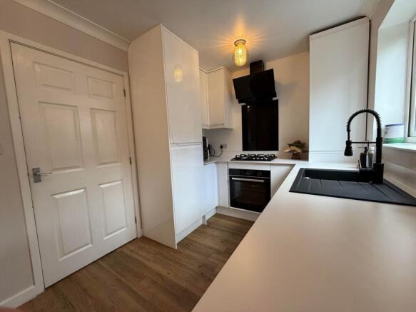 Fairfax Close, Biddulph, ST8 photo 4