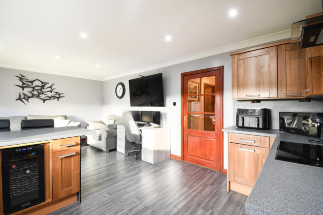 Family Dining Kitchen.
