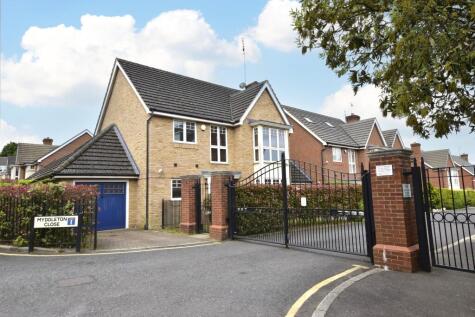 Myddleton Close, Stanmore, HA7