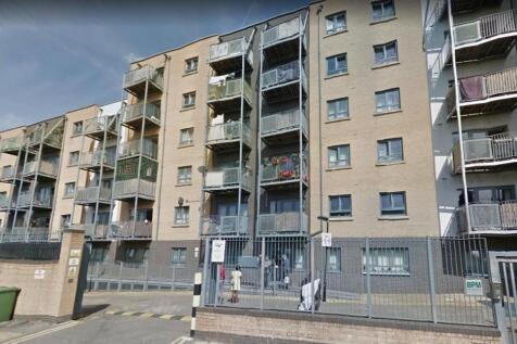 Two Bed Stratford Modern Development