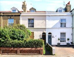 6, Beach Road, Southsea PO5 2JH