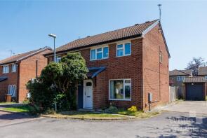 4, Barkwith Close, Reading RG6 3AZ