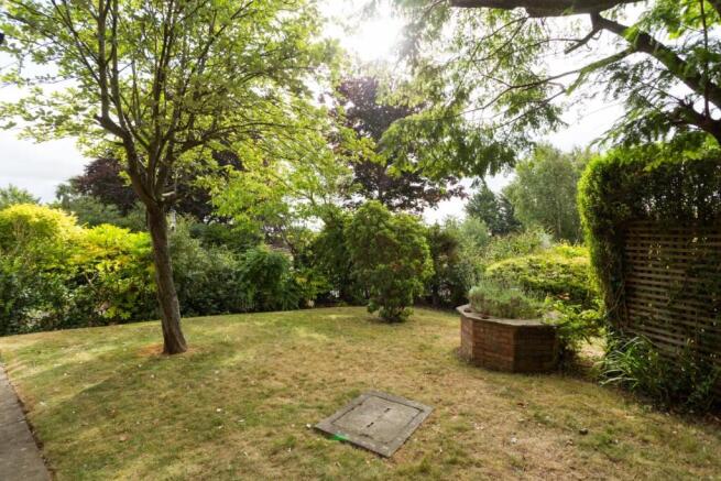 4 bed Detached for sale Image 6