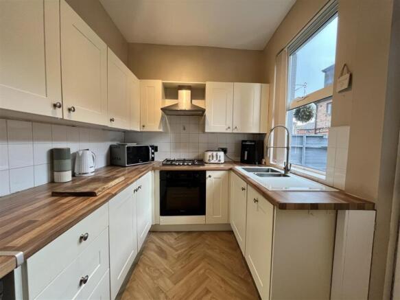 Hawke Street, Stalybridge photo 4