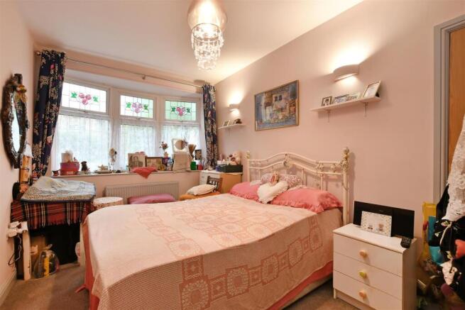 1 bed Apartment for sale Image 6