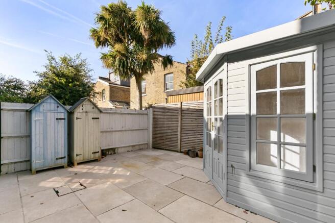 Rusthall Avenue