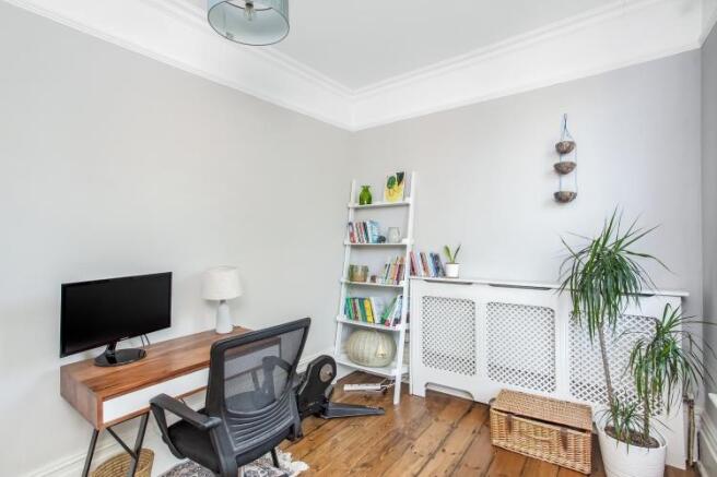 Bedroom/Office