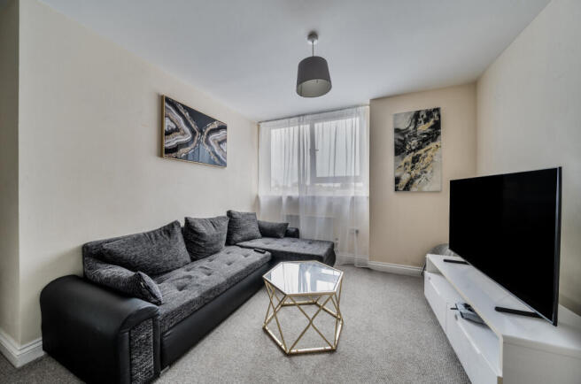 1358318-13-68d3c9...