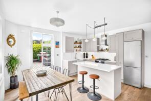 Flat B, 11a, Hillside Road, London SW2 3HL