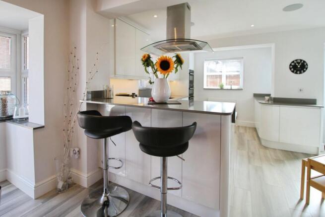 Kitchen Breakfast Room