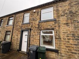 22, Main Road, Denholme, Bradford BD13 4DL