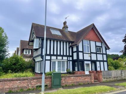 Warwick Road, Bexhill-on-Sea, TN39