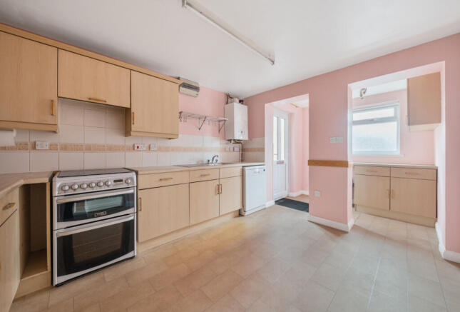 1404957-13-697898...