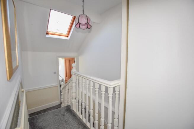 2nd Floor Landing