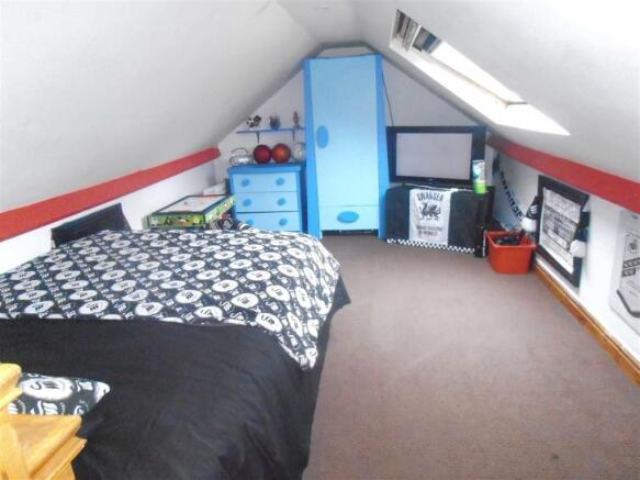 Photo 9