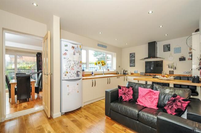 Kitchen 2