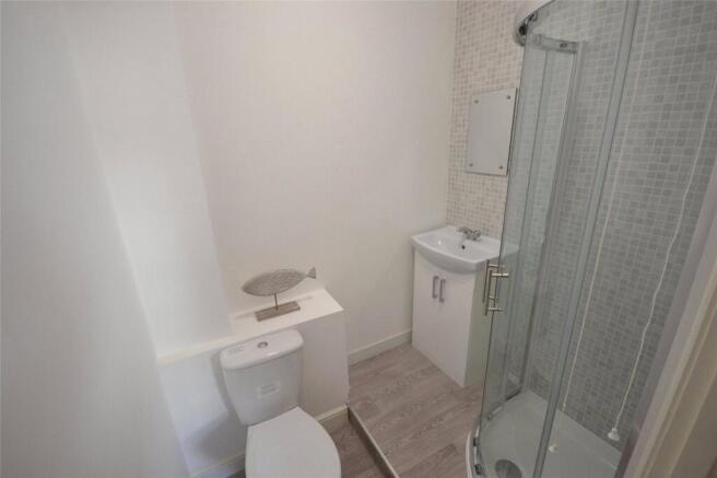 Connaught Avenue, Plymouth, Devon, PL4 photo 4