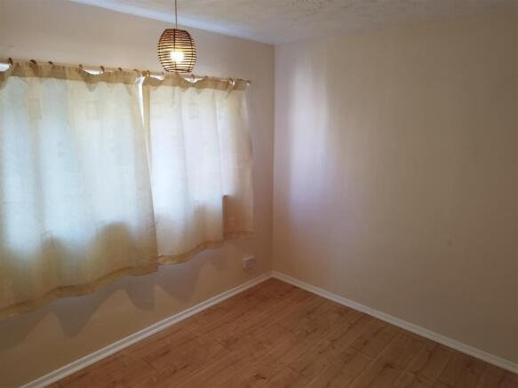Back Bedroom 1 .jpg