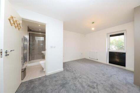 Chelsea Lodge, West Drayton