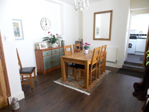 dining room.JPG