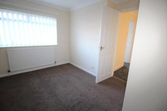 3 bed Terraced to rent Image 7