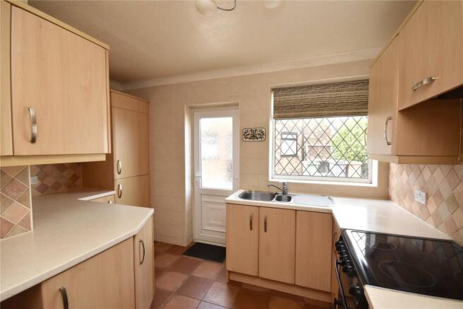 3 bed Bungalow for sale Image 8