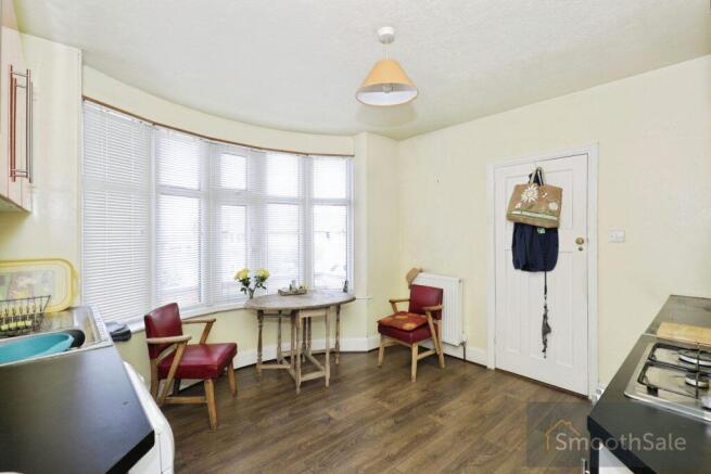 2 bed Semi-Detached for sale Image 10