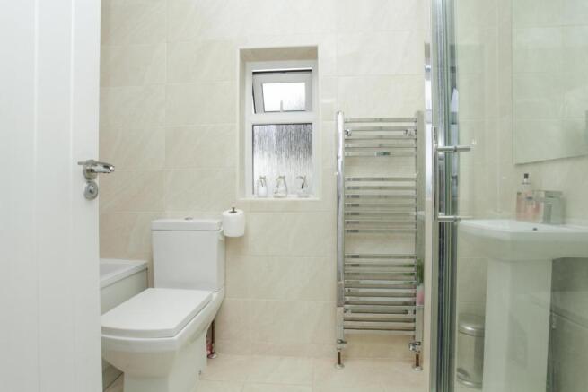 23 Stirling Way-5.jp