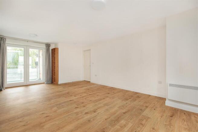 Knightsbridge Court, Gosforth, NE3 photo 4
