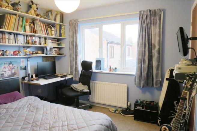 Bedroom 2:
