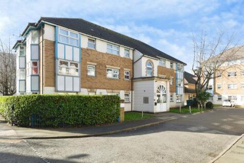 Cuthberga Close, Barking, IG11