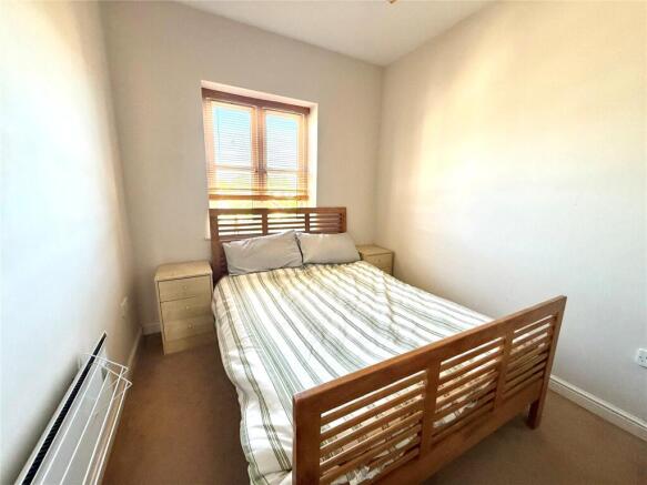 2 bed Flat for sale Image 4