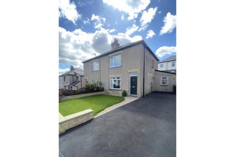 Kingston Grove, Bradford, BD10