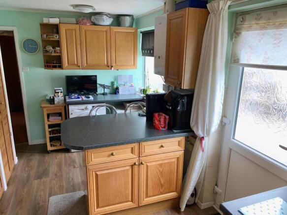 2 bed Detached Bungalow for sale Image 6