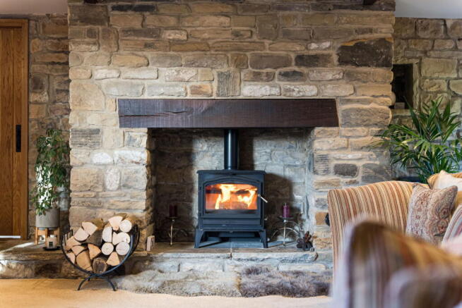 5 bed Barn Conversion for sale Image 9