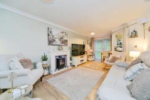 4 Flat 4, Cwrt Bryn Coed, Coed Pella Road, Colwyn Bay LL29 7BJ