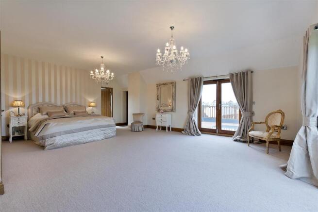 GreenwayHouseCliffordChamberMasterBedroom5b.jpg