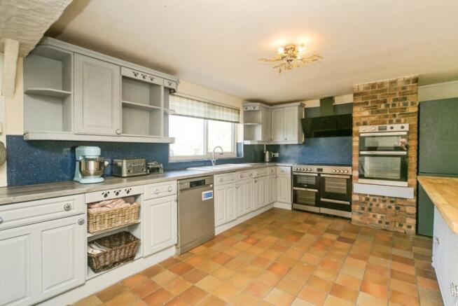 Llantrisant, Holyhead, Isle of Anglesey, LL65 photo 4